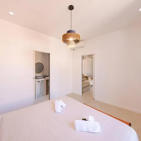 - 2 Bedrooms And 2 Bathrooms - Leo Apartment